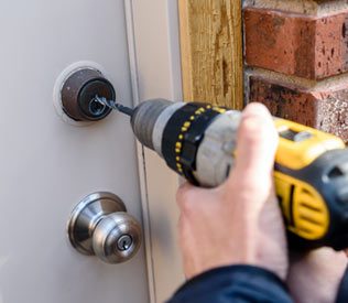 Locksmith Master Shop Boston, MA 617-466-3728 Locksmith Master Shop Boston, MA 617-466-3728
