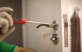 Locksmith Master Shop Boston, MA 617-466-3728 Locksmith Master Shop Boston, MA 617-466-3728